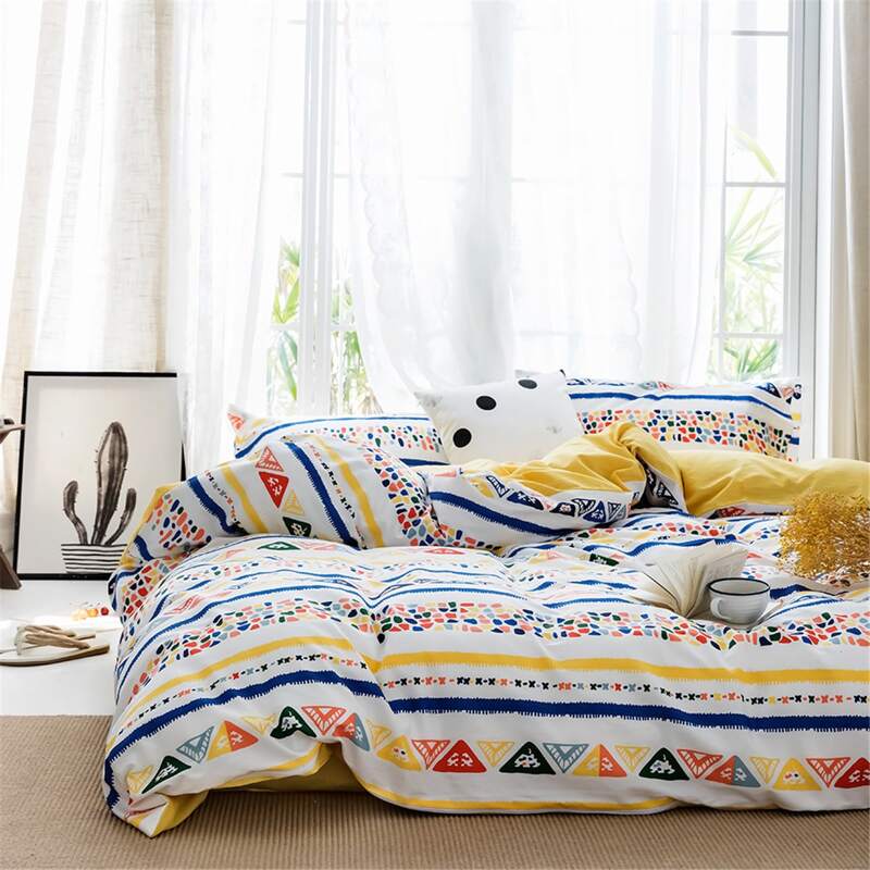 

Geometric Print Bedding Sets Without Filler, White