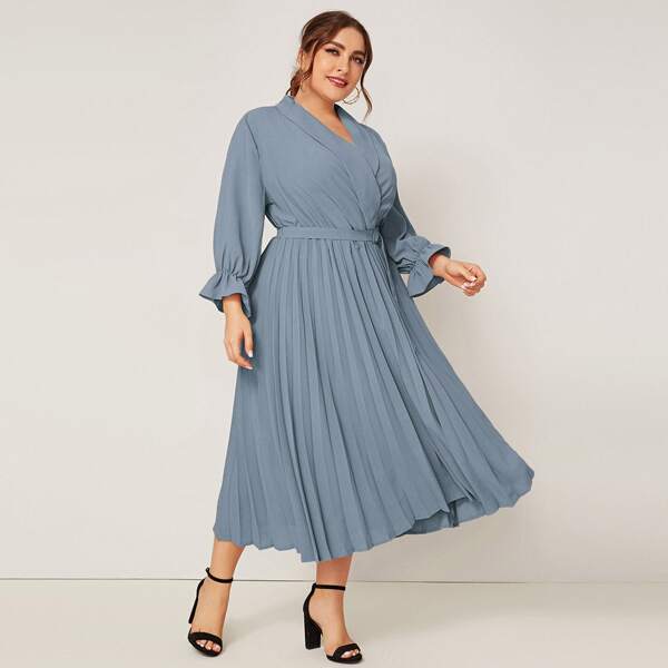 

Plus Shawl Collar Buckle Belted Pleated Dress, Blue