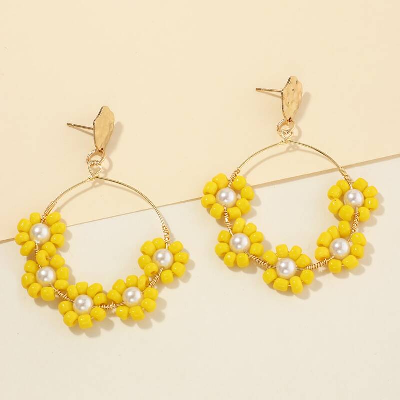 

Beaded Flower Decor Drop Earrings, Yellow