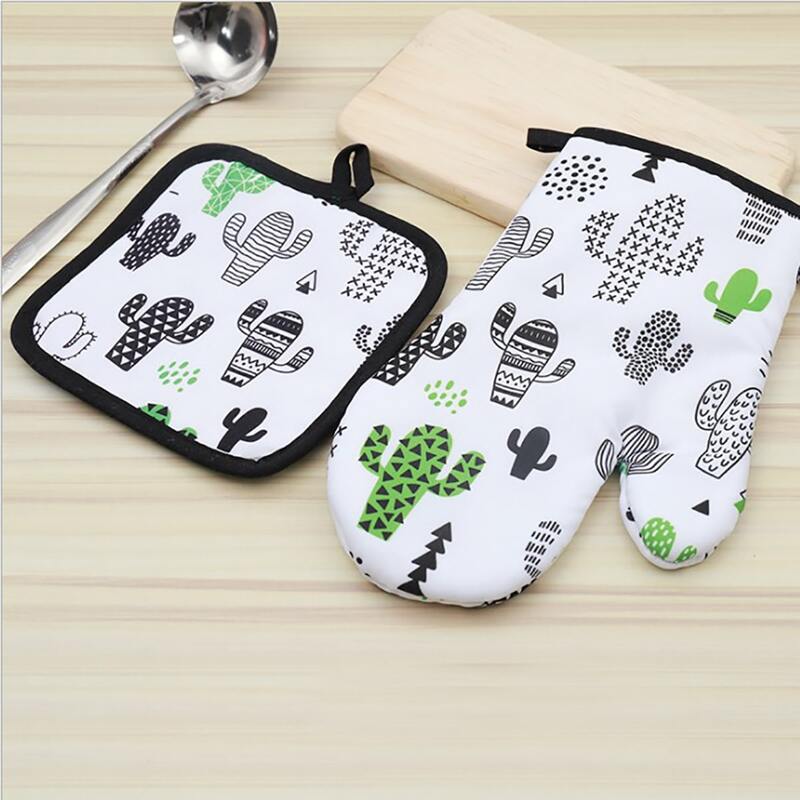 

1pc Cactus Print Insulated Glove & 1pc, Multicolor