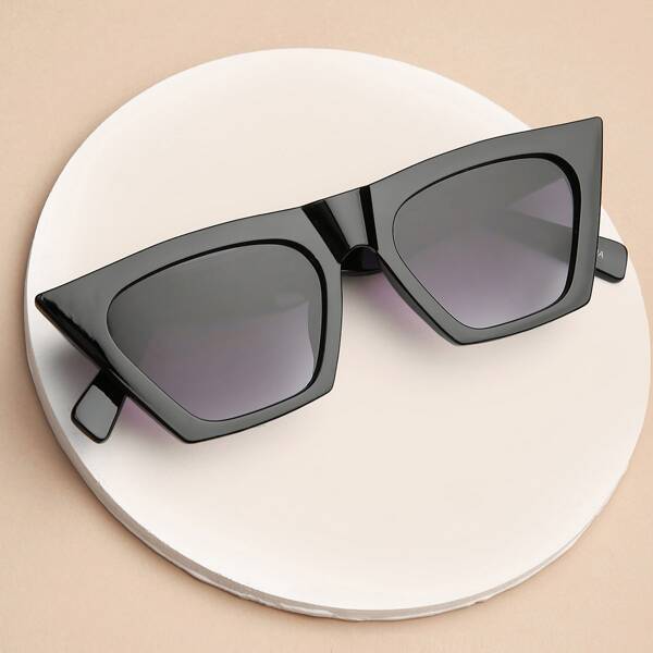 

Retro Cat Eye Acrylic Sunglasses, Black