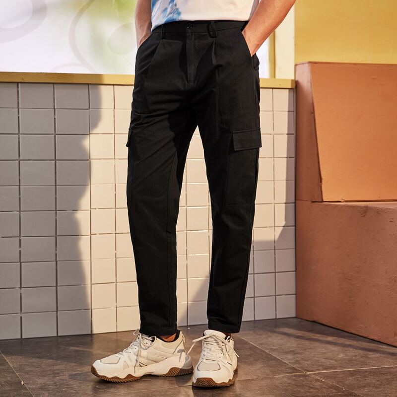 

Guys Flap Pocket Solid Pants, Black