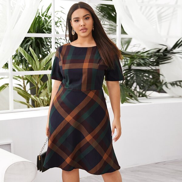 

Plus Plaid Zip Back A-Line Dress, Multicolor