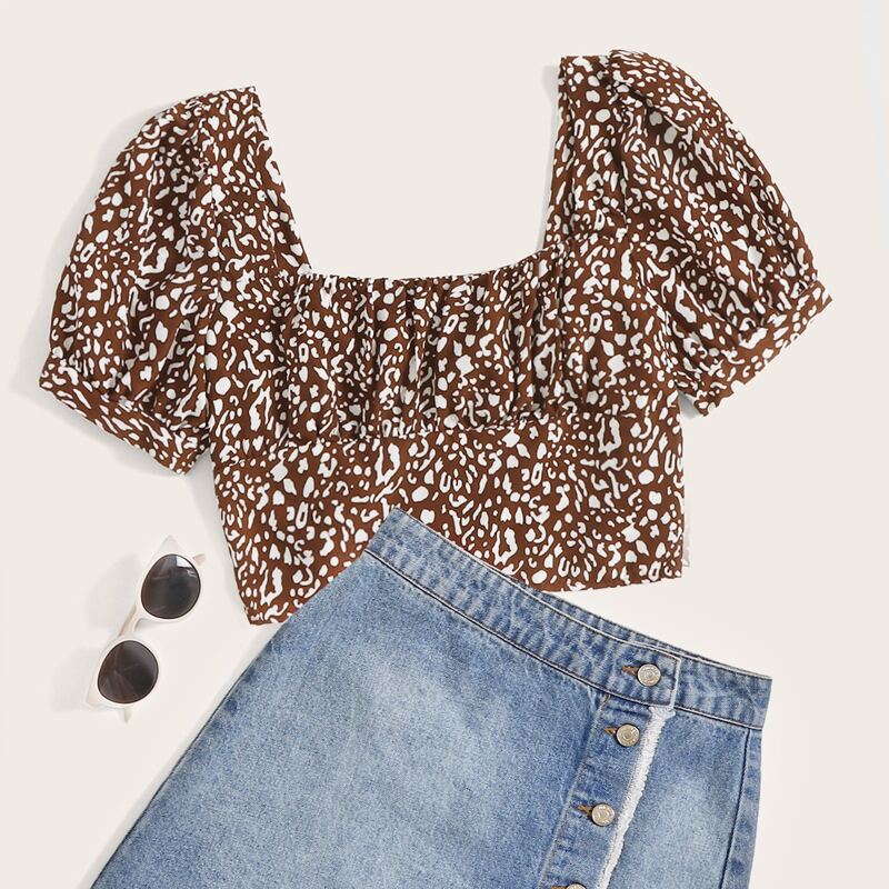 

Ruched Bust Puff Sleeve Leopard Crop Top, Brown