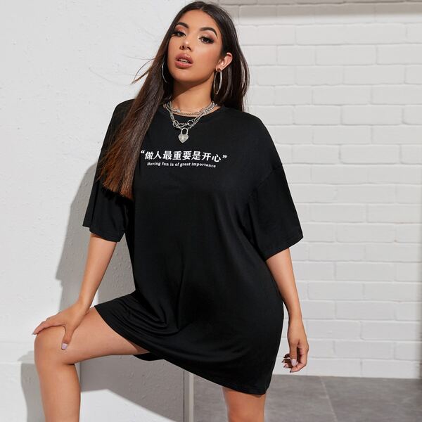 

Drop Shoulder Slogan Graphic Tee Dress, Black