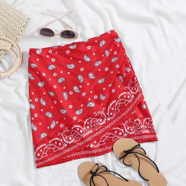 

Zip Back Paisley Print Skirt, Red