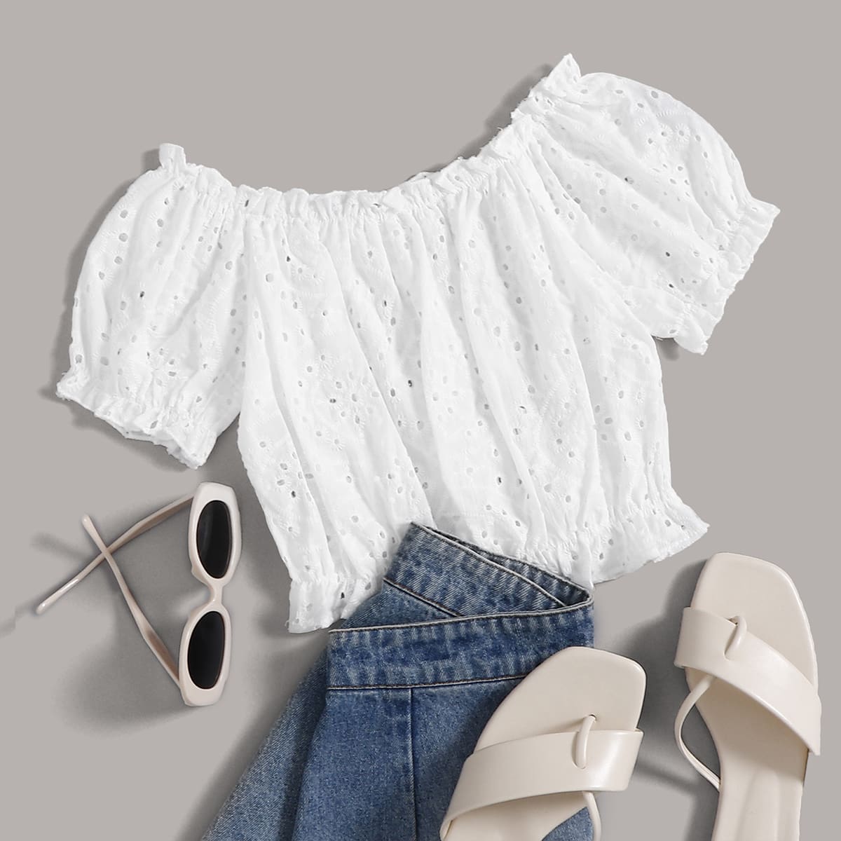 

Solid Frill Crop Schiffy Blouse, White