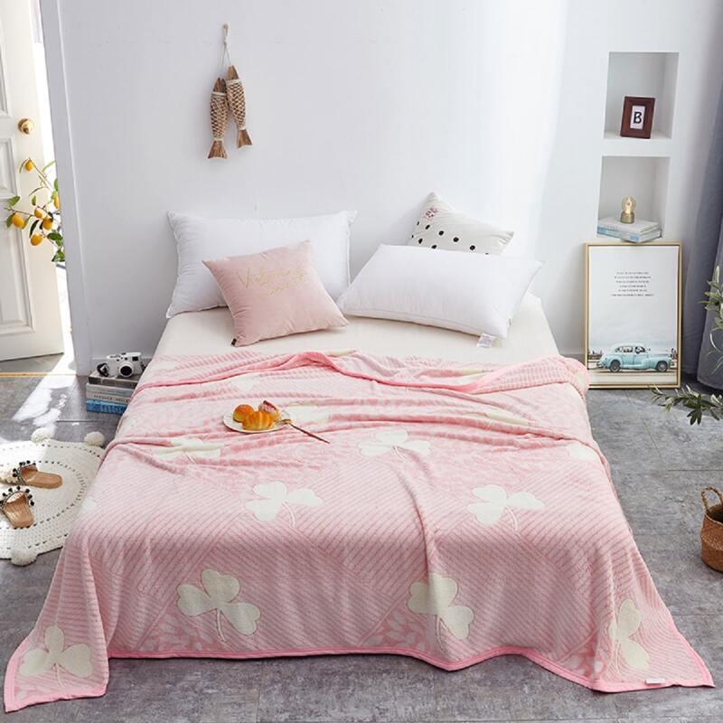 

Flower Pattern Blanket, Pink