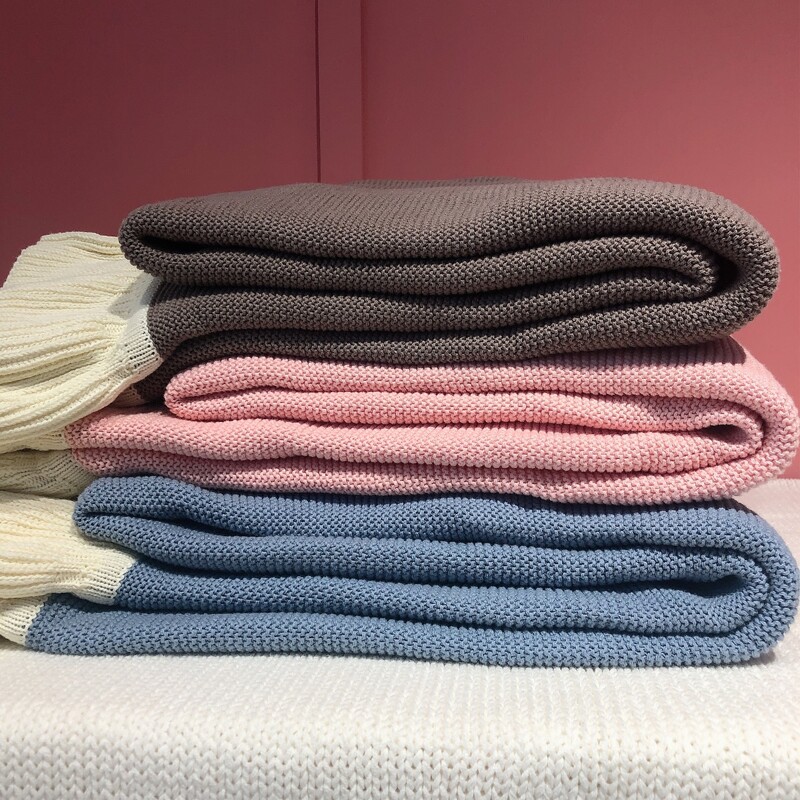

1pc Minimalist Blanket, Multicolor