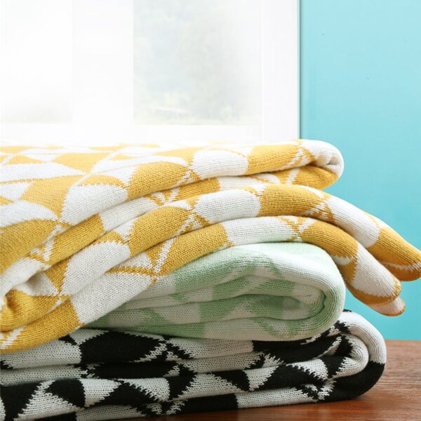 

1pc Geometric Pattern Blanket, Multicolor