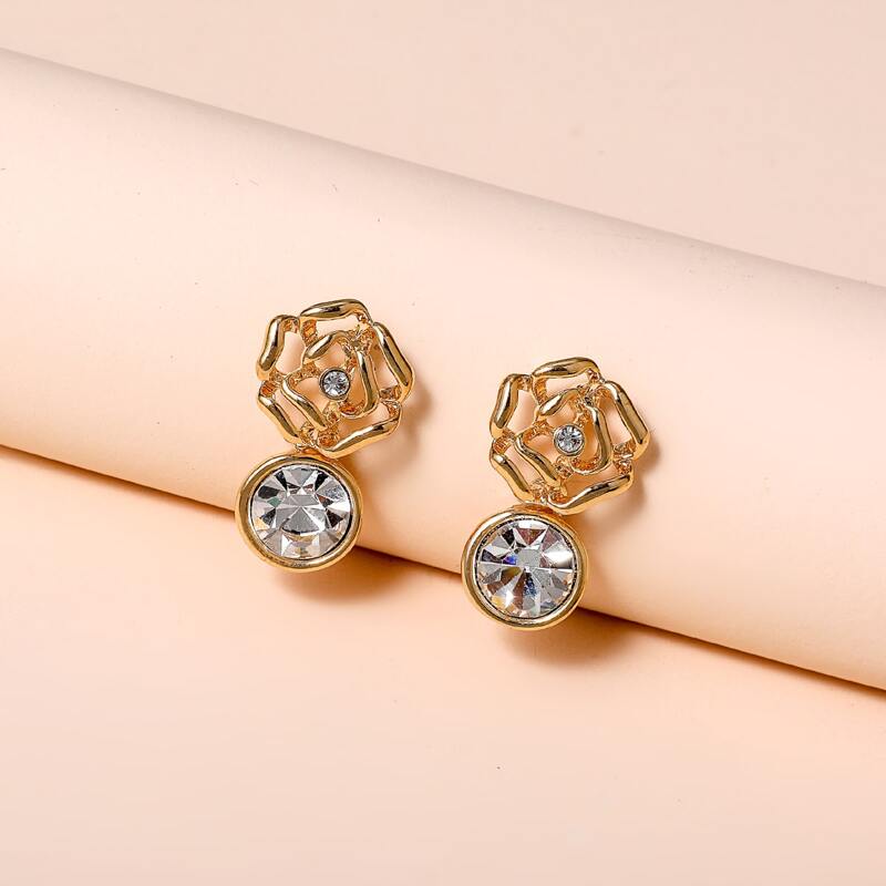 

Rhinestone Flower Earrings, Gold