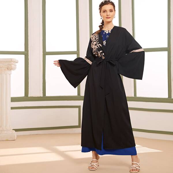 

Flounce Sleeve Embroidery Belted Abaya, Black