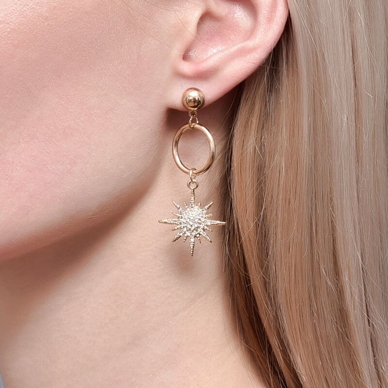 

Rhinestone Engraved Drop Earrings, Gold