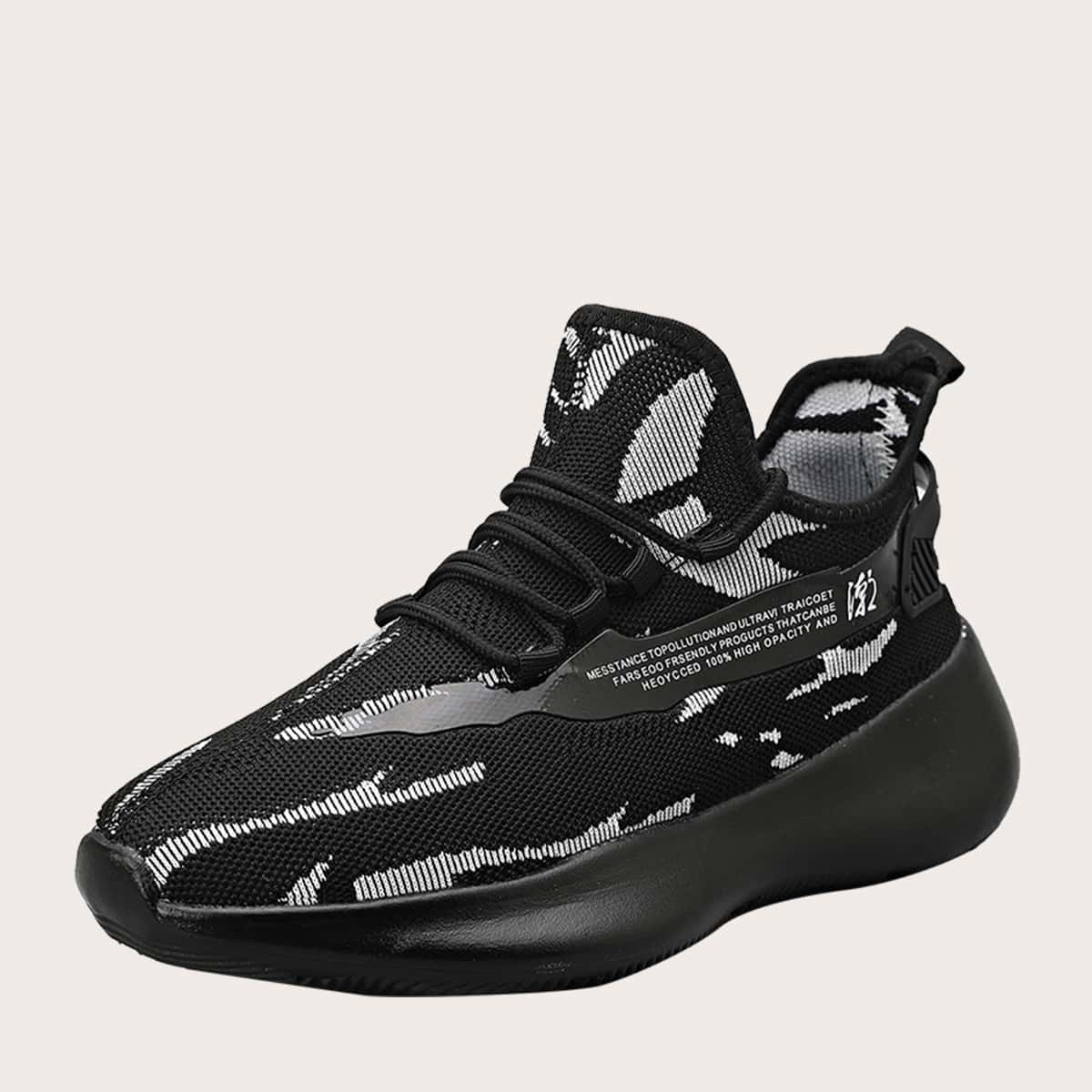 

Guys Letter Graphic Lace-up Front Sneakers, Black