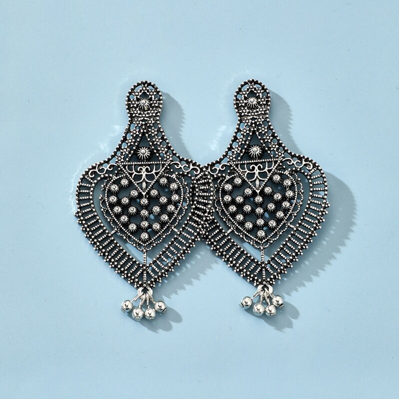 

Hollow Out Earrings, Silver