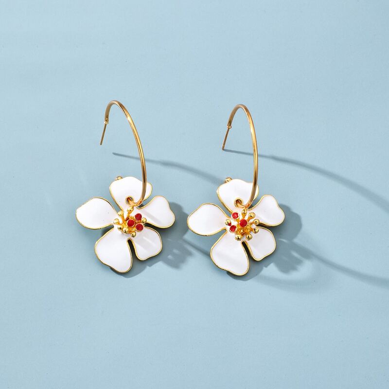 

Flower Drop Earrings, White