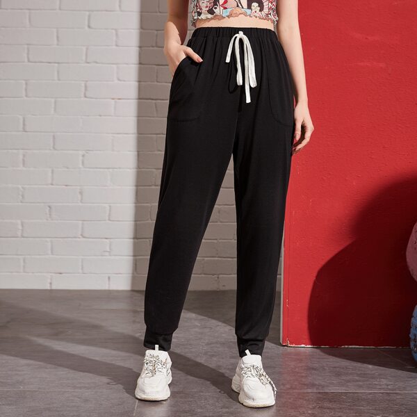 

Tie Waist Pocket Patched Pants, Black