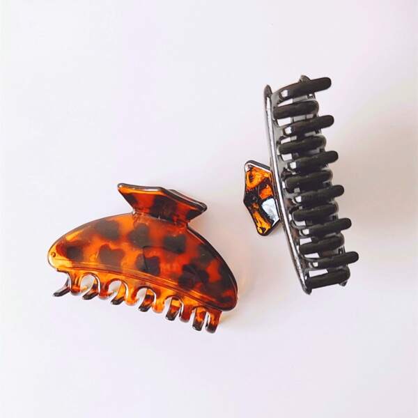 

2pcs Tortoiseshell Pattern Hair Claw, Multicolor