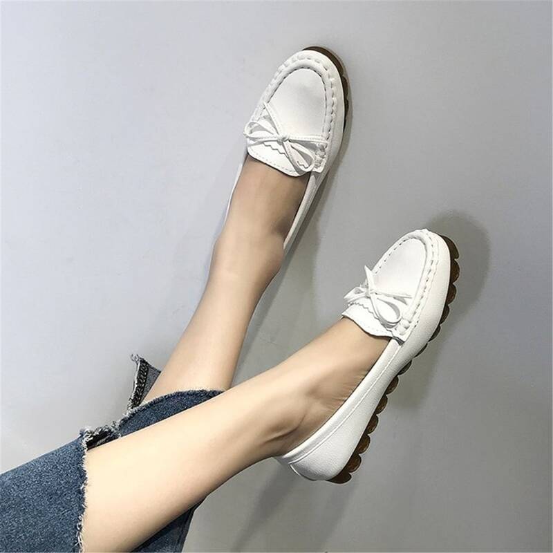 

Bow Front Loafers, White