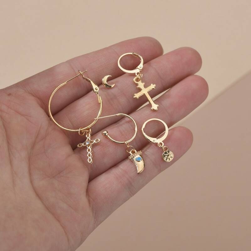 

5pcs Cross Decor Earrings, Gold