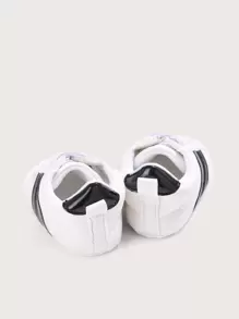 春秋0-1岁婴儿鞋软底运动幼儿鞋白色男童热销款
