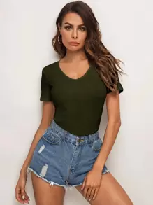 SHEIN Essnce Top tejido de canalé unicolor - Verde militar - Ver 1