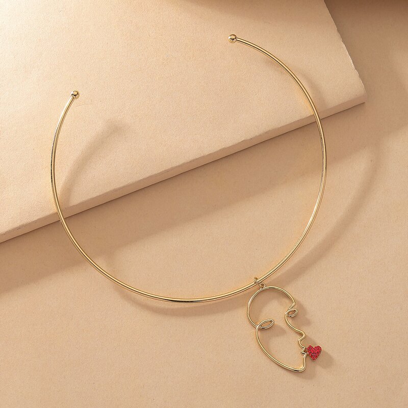 

Hollow Out Face Charm Necklace, Gold