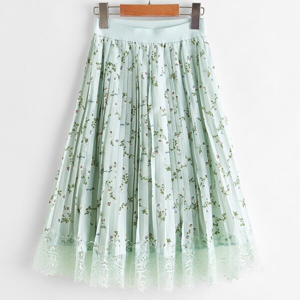 

Girls Lace Hem Ditsy Floral Pleated Skirt, Green