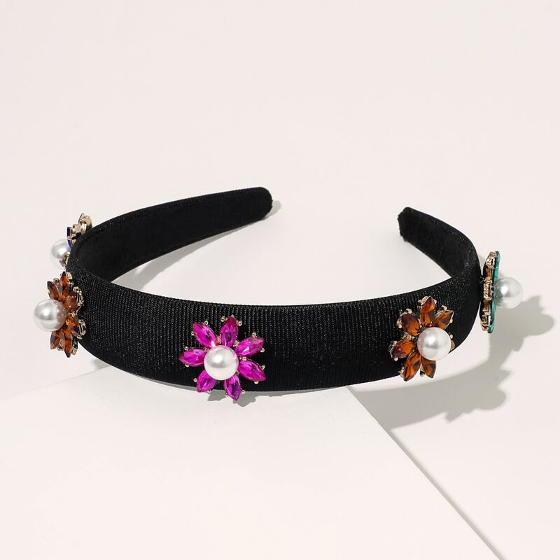 

Rhinestone Engraved Faux Pearl Decor Hair Hoop, Black