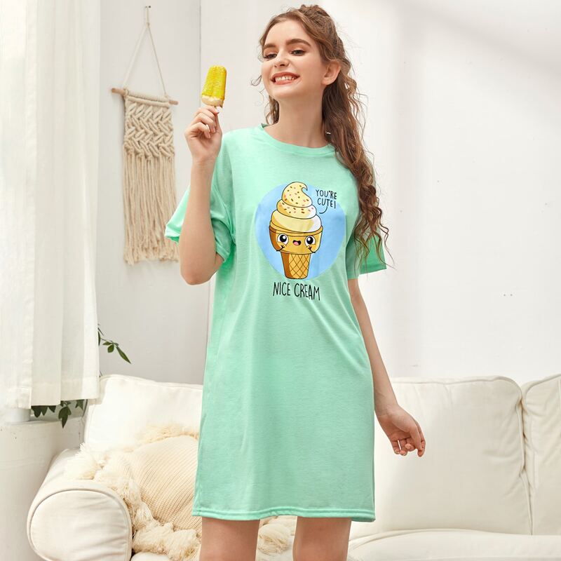 

Slogan & Cartoon Graphic Nightdress, Green