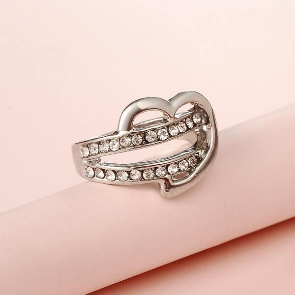 

Rhinestone Engraved Ring, Silver