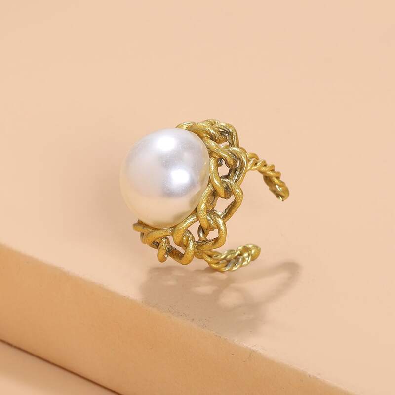 

Faux Pearl Decor Ring, Multicolor