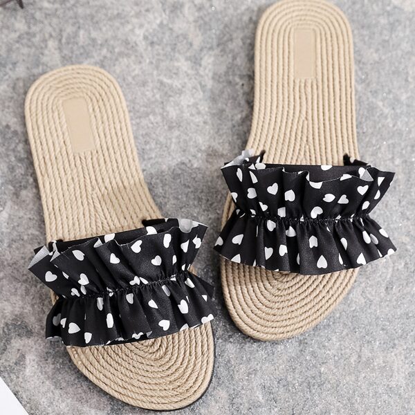 

Ruffle Decor Heart Print Sliders, Black