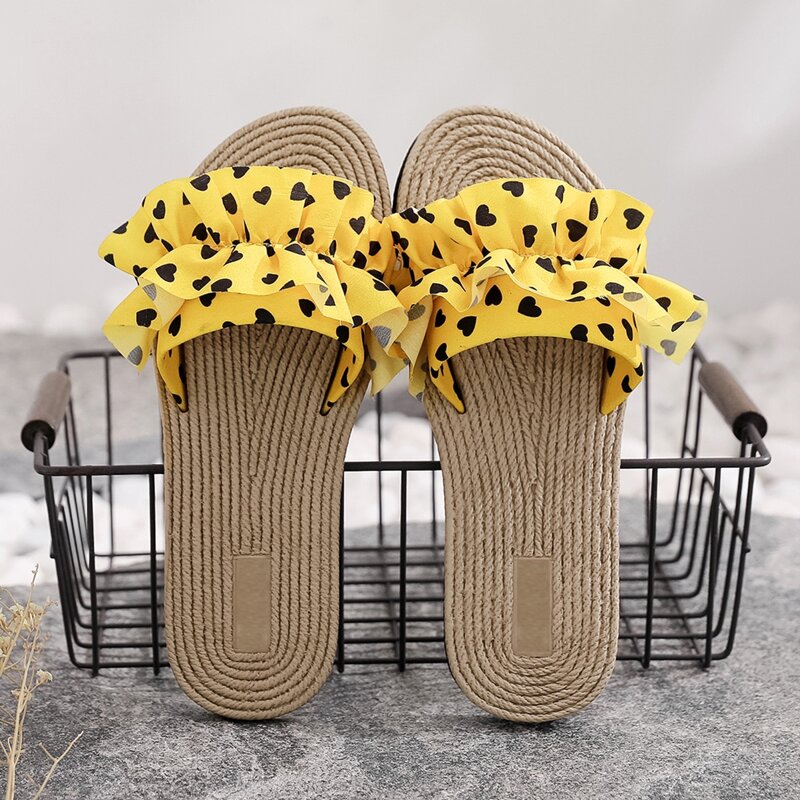 

Ruffle Decor Heart Print Sliders, Yellow