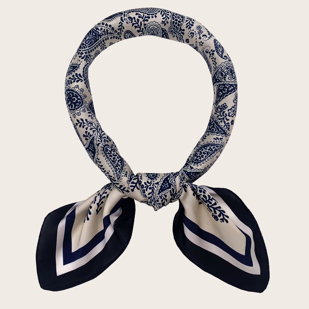 

Plant Pattern Bandana, Multicolor