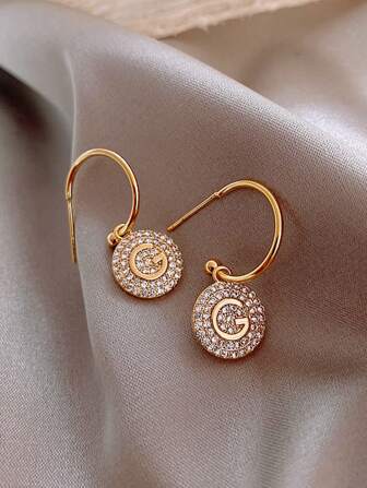 Pendientes con letras de strass
