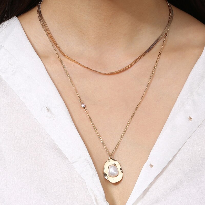 

Faux Pearl Necklace, Gold