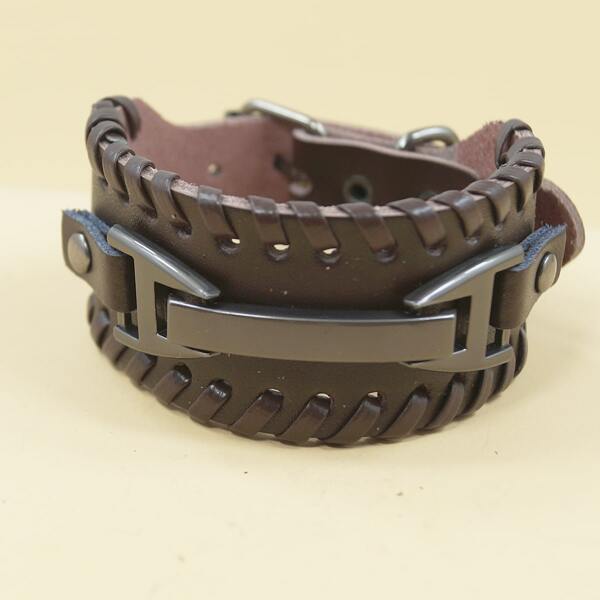 

Men Metal Decor Bracelet, Brown
