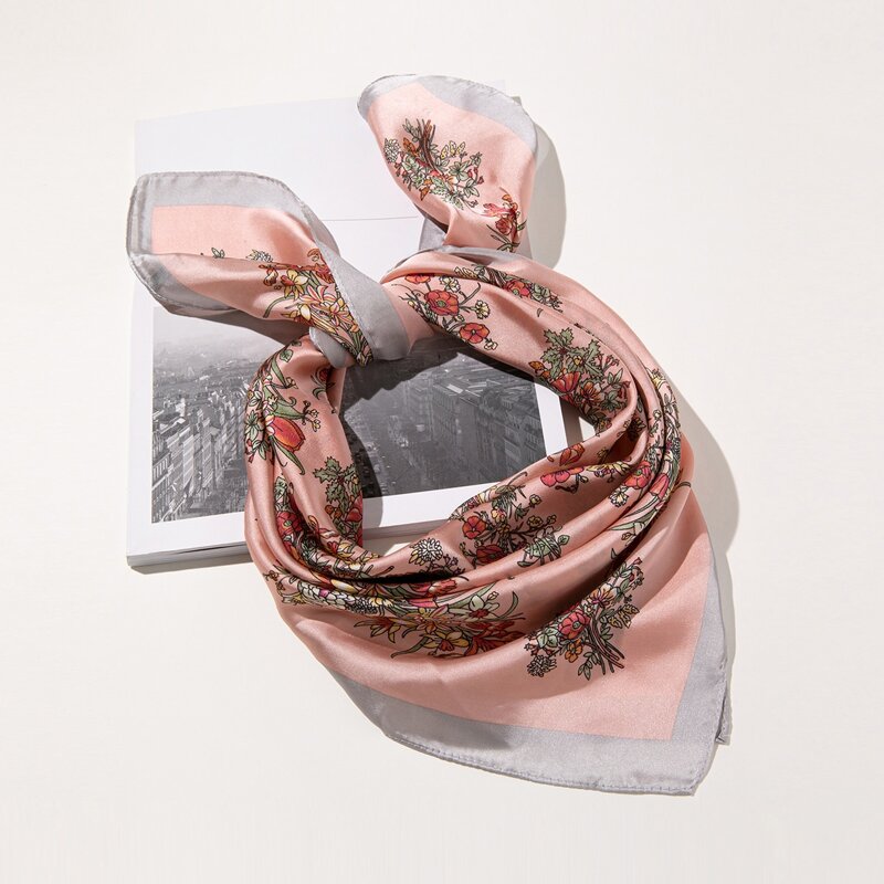 

Flower Pattern Bandana, Pink