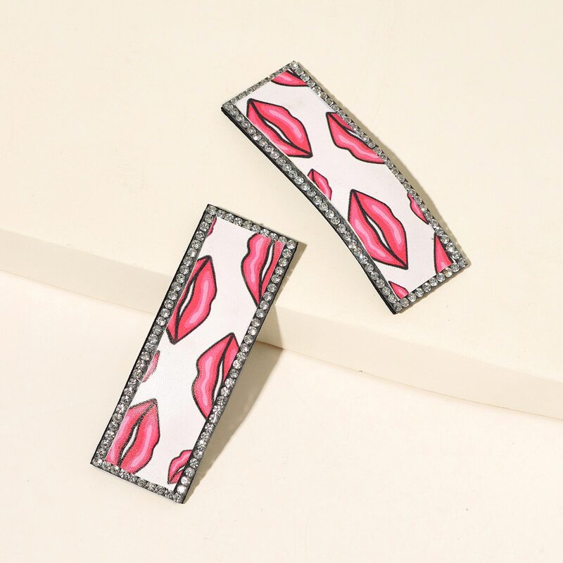 

2pcs Mouth Pattern Hair Clip, Multicolor