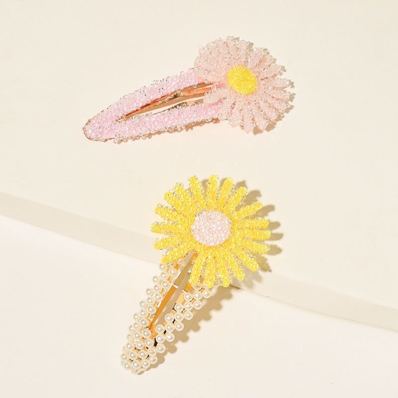 

2pcs Flower Decor Hair Clip, Multicolor