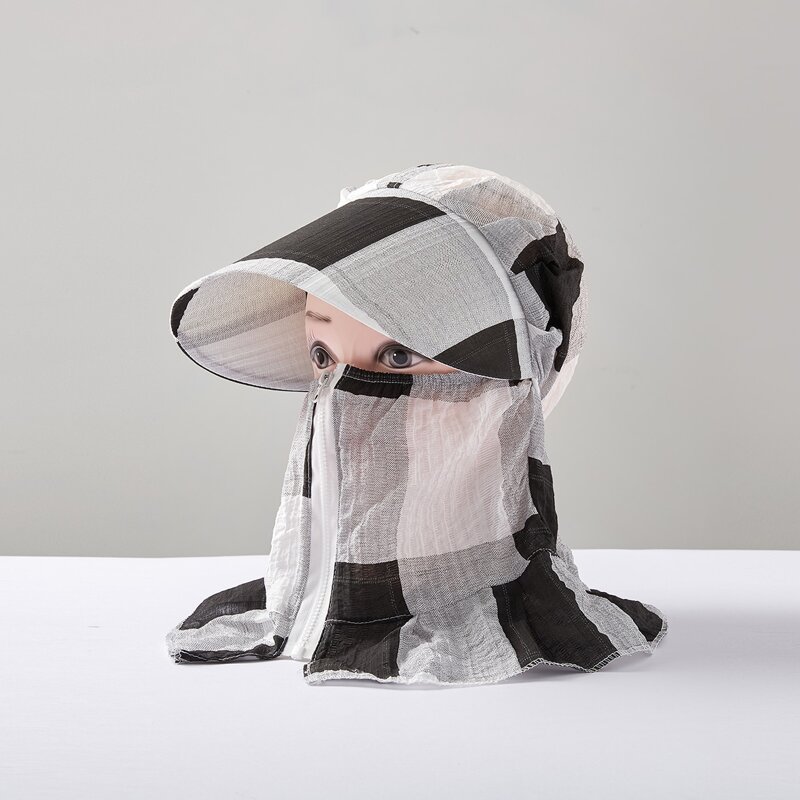 

Plaid Pattern Hat, Multicolor