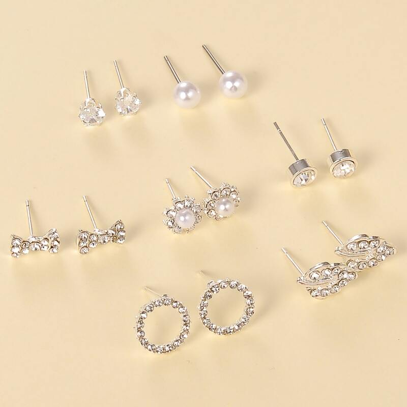 

7pairs Rhinestone Engraved Stud Earrings, Silver