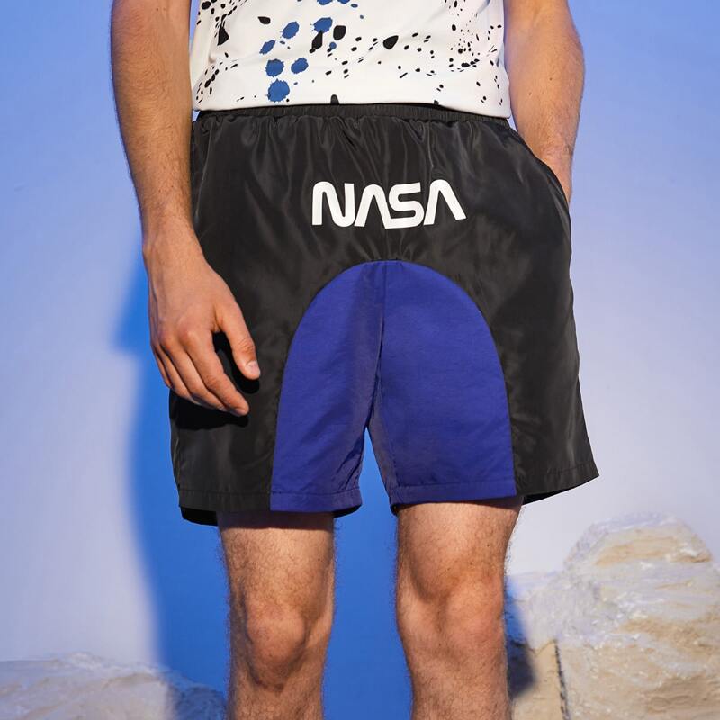 

Guys Letter Graphic Two Tone Wind Shorts, Black