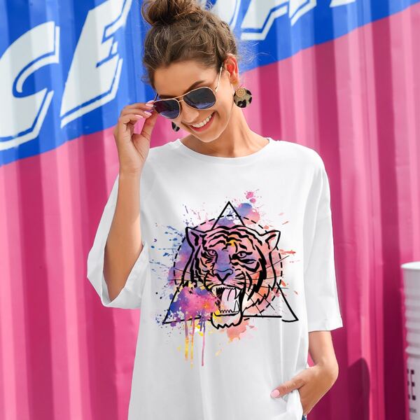 

Paint Splatter And Tiger Print Oversized Tee, White