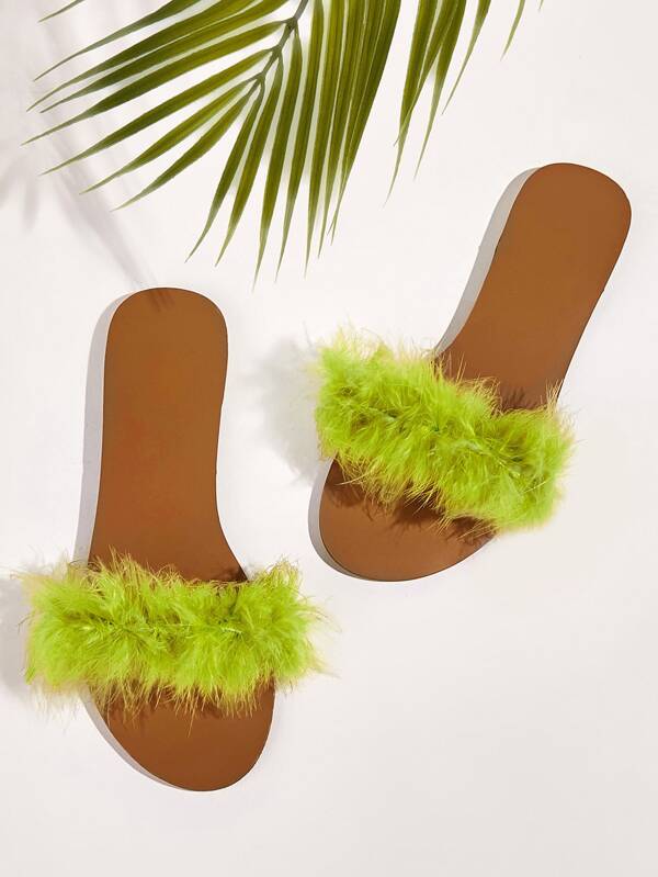 fluffy sliders wide fit