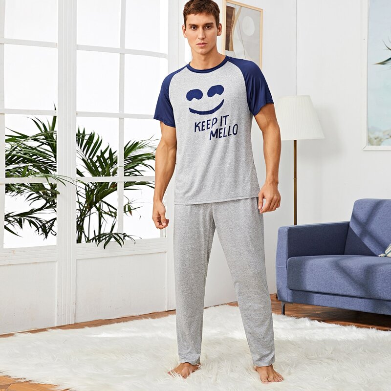 

Guys Cartoon And Slogan Graphic PJ Set, Grey