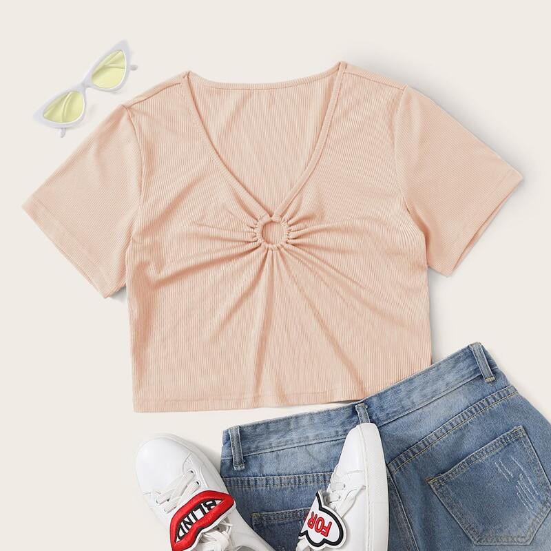 

Cut Out Pink Crop Tee