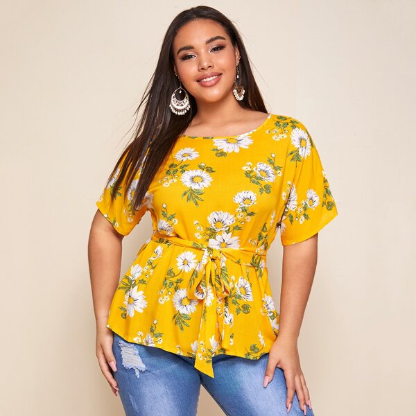 

Plus Floral Print Belted Top, Yellow
