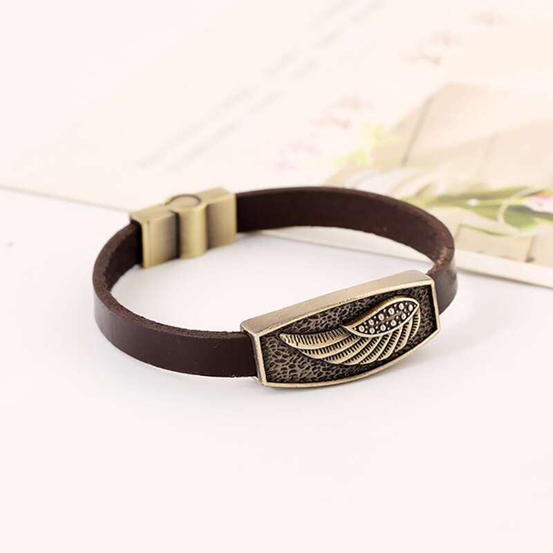 

Guys Leaf Bracelet, Brown